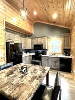 小屋, 2 间卧室 | 私人厨房 | 冰箱、微波炉、烤箱、洗碗机