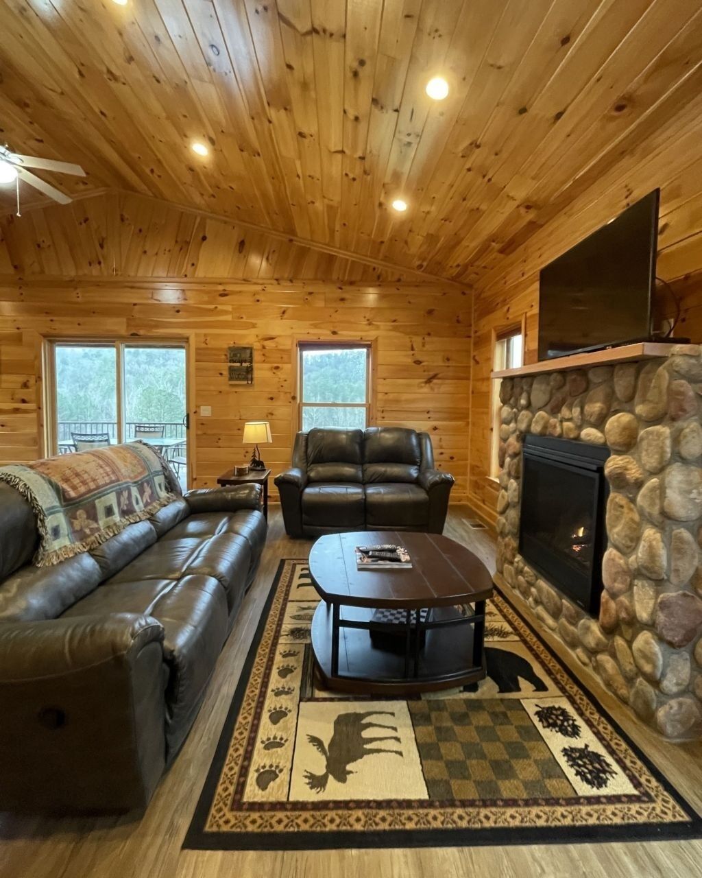 Cabin, 2 Bedrooms | Living area | TV