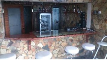 Bar (en la propiedad)