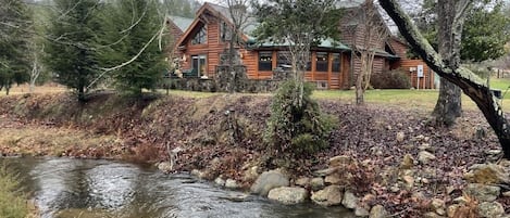 Chalet rustique, 3 chambres | Extérieur
