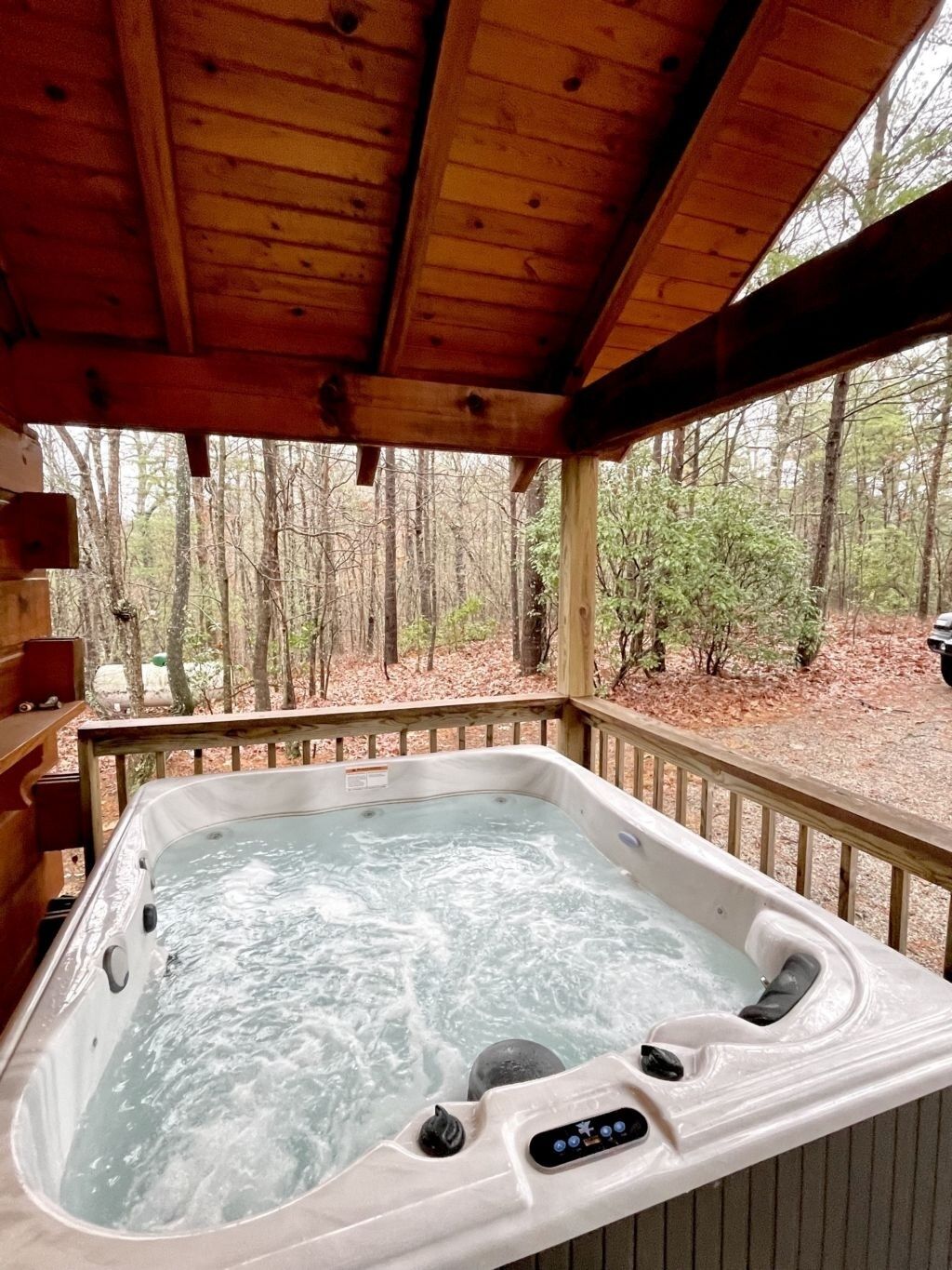 Studio | Outdoor spa tub