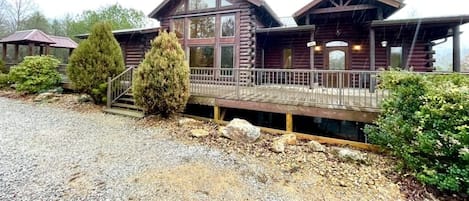 Cabin, 5 Bedrooms | Exterior