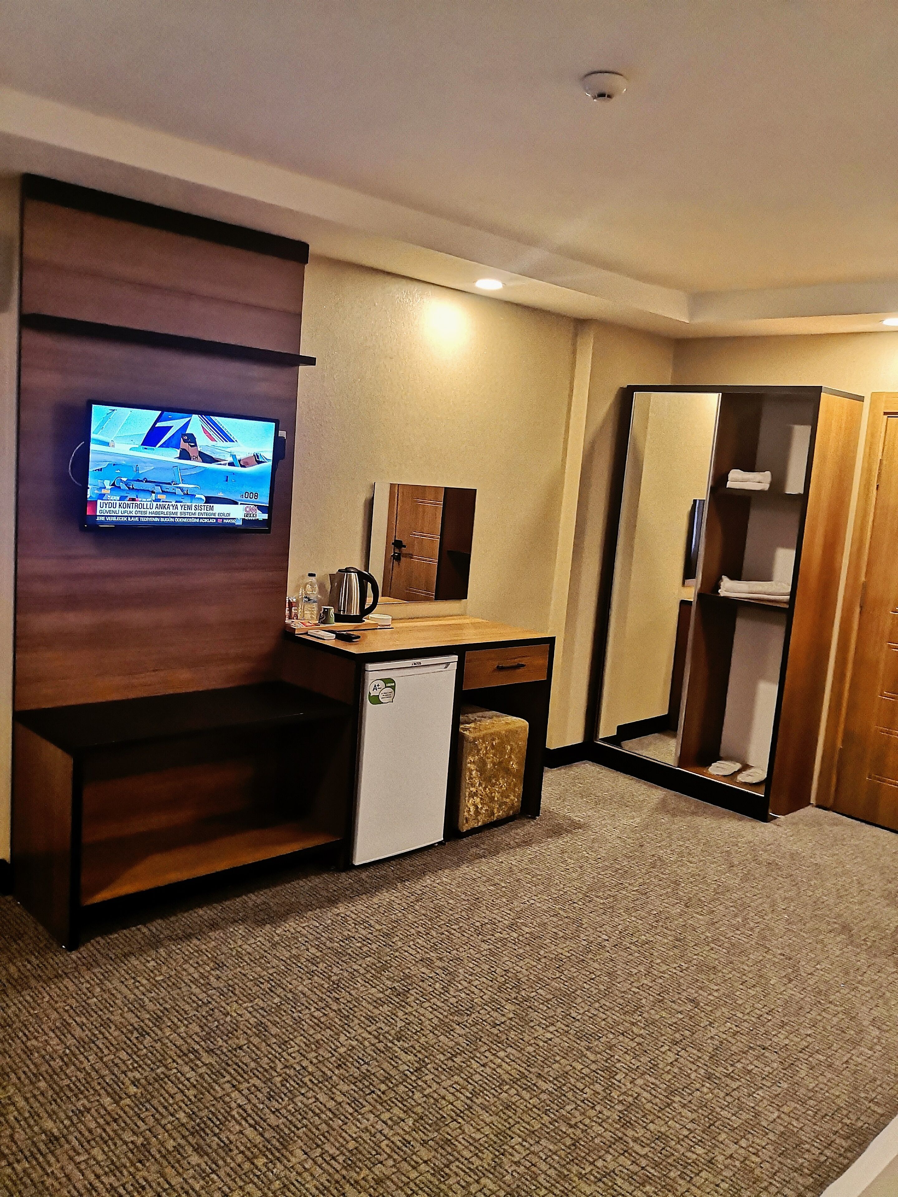 Single Room | Minibar, laptop workspace, blackout curtains, soundproofing