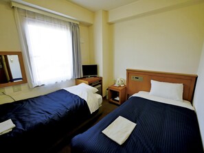Free WiFi, bed sheets