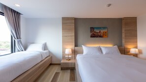 Deluxe Triple Room | Blackout drapes, free WiFi, bed sheets - B2 Rayong Boutique and Budget Hotel (Rayong)
