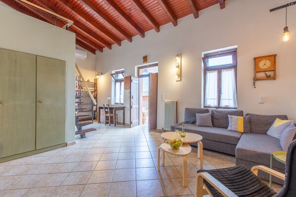 تلفزيون ذكي، كُتُب