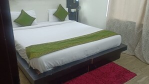 Deluxe Room - The Moon Light Stay (Greater Noida)