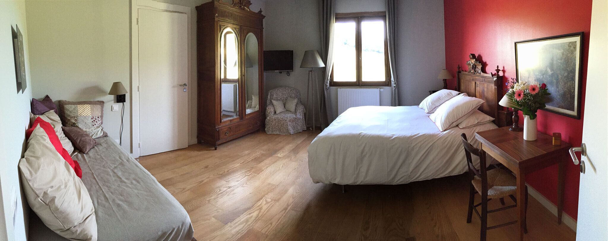 Quarto triplo (Papy) | Individualmente decorados, individualmente mobiliados, berços grátis