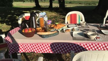 Petit-déjeuner continental compris tous les jours