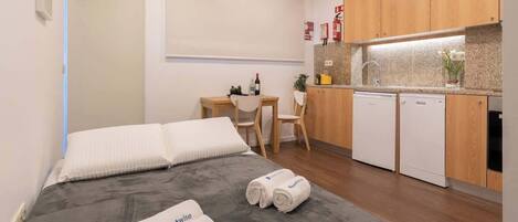 2 Schlafzimmer, Bügeleisen/Bügelbrett, WLAN, Bettwäsche