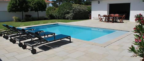 Udendørs pool, opvarmet pool