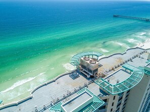 On the beach - Aqua 3BR | Near Pier Park + Beach Chairs (Panama City Beach)