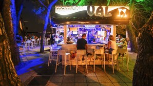 酒吧（店内）