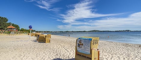 Tæt på stranden