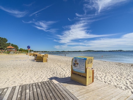 Una playa cerca
