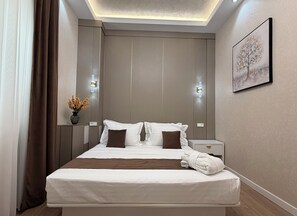 In-room safe, desk, rollaway beds, free WiFi