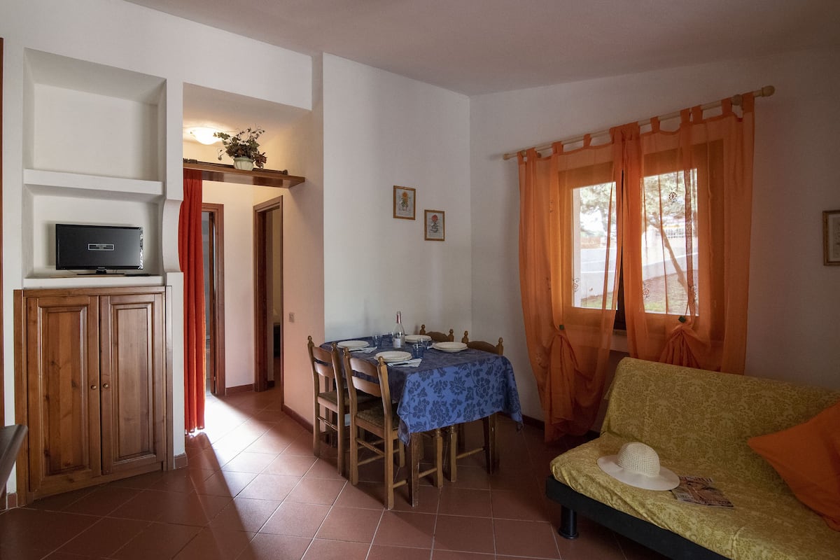 Appartement Confort, 2 chambres (Tridente) | Coin séjour | Télévision