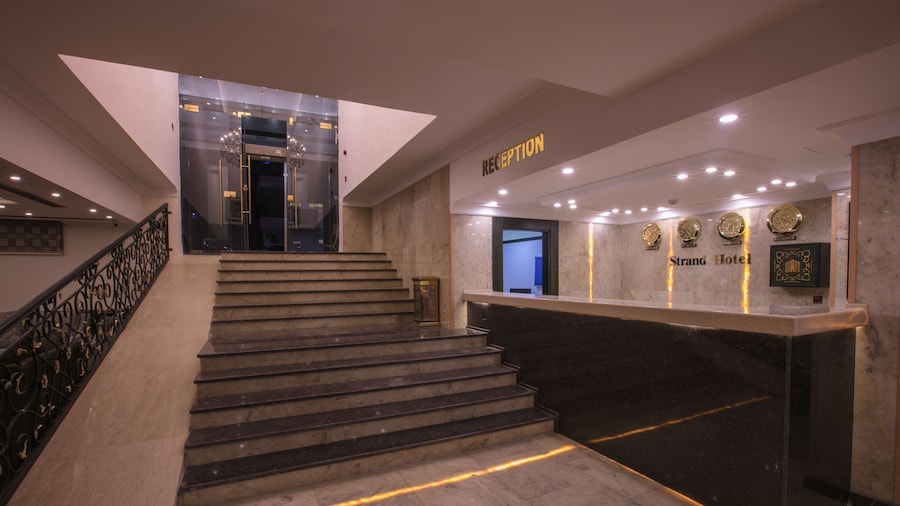 Strand Hotel