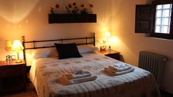 4 chambres, fer et planche Ă repasser, lit parapluie, Wi-Fi gratuit