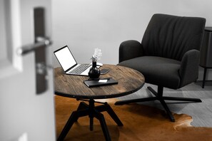 Double Room (Logier 2) | Living area - Logierhaus M (Esens)
