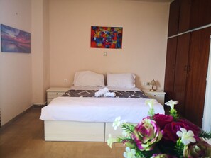 1 Schlafzimmer, Bügeleisen/Bügelbrett, kostenloses WLAN, Bettwäsche