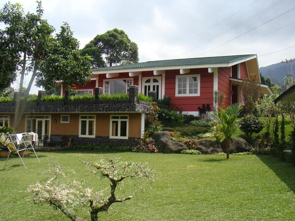 Exterior - Villa Tjokro (Cisarua)