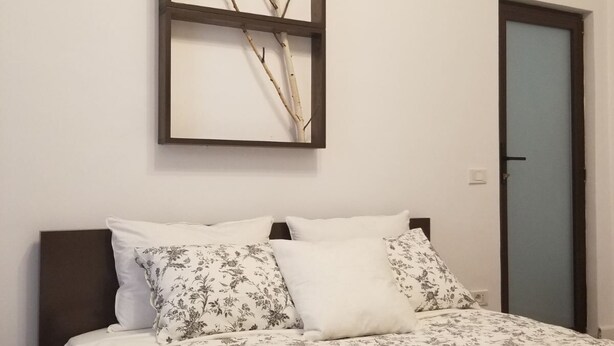 Unclassified image, 1 of 11, button - FISO - Downtown Apartment (Bucharest)