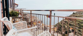 Seaview Studio med boblebad i Manarola 011024-LT-0172