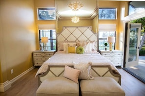 4 室のベッドルーム、アイロン / アイロン台、WiFi、ベッドシーツ