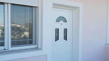 숙박 시설 입구