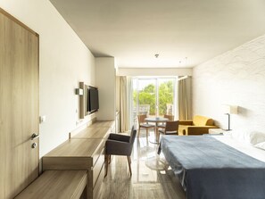 In-room safe, WiFi, bed sheets - 4 * apartments / 2pax studio (Zaton)