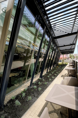 Hotel Laguna Park Sunrise