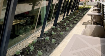 Hotel Laguna Park Sunrise