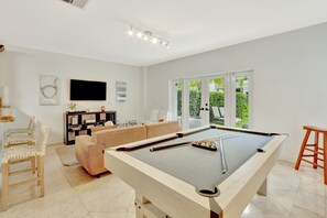 تلفزيون ذكي