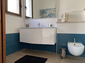 Haartrockner, Handtücher