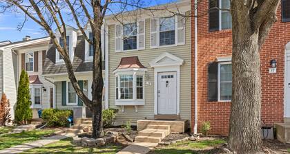 ClintonCrest: Private Yard & Near DC