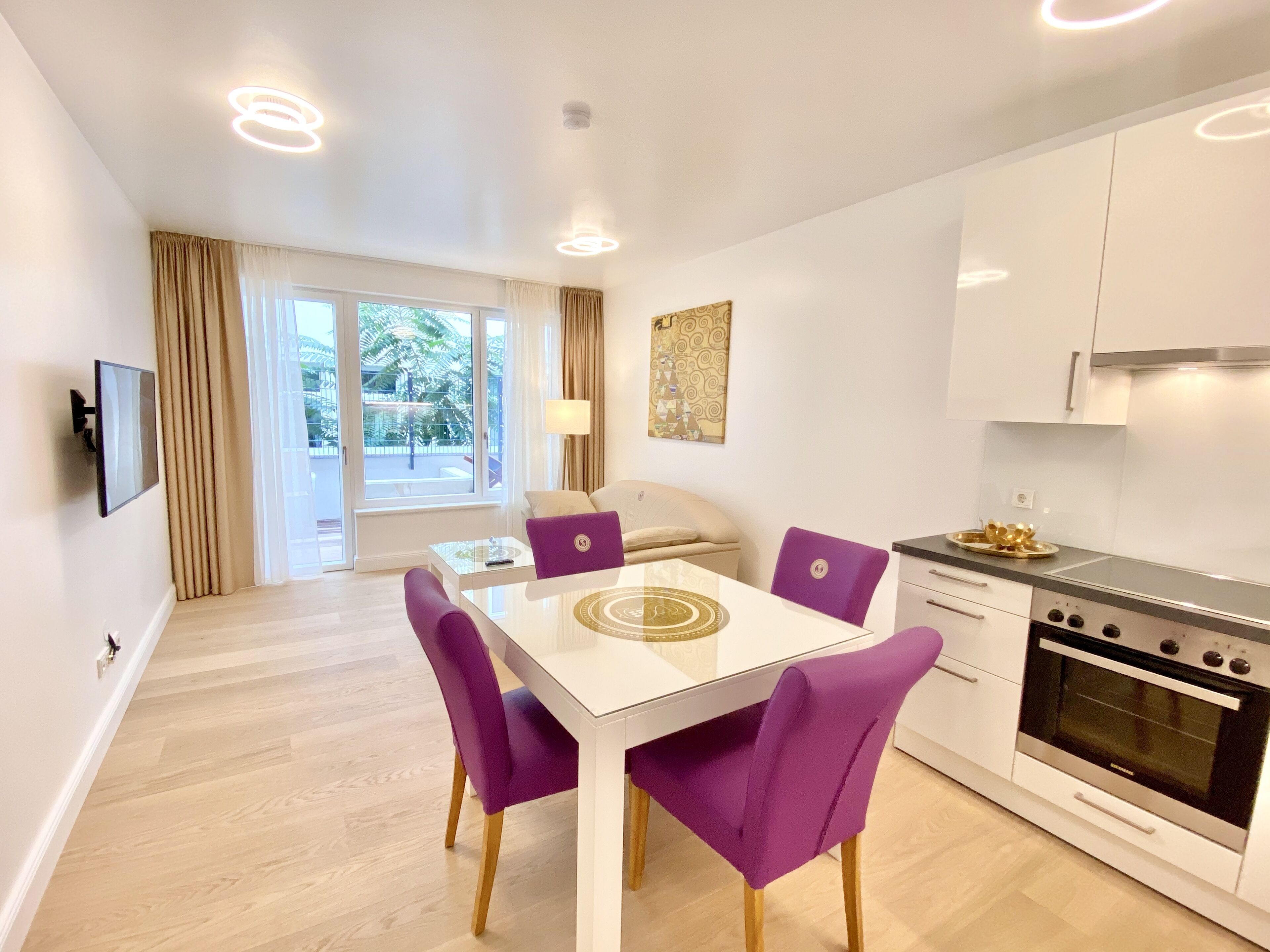 Comfort-Apartment, 1 Queen-Bett und Schlafsofa, Balkon | Wohnbereich