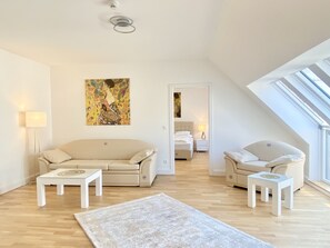 Panoramic Apartment, 1 Bedroom, Non Smoking, Kitchen | Living area