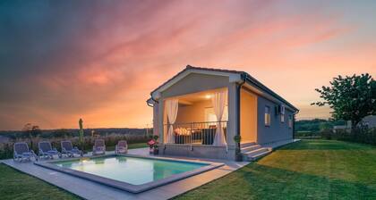 Family holiday house with private pool and playground