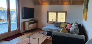 Family Apartment, Terrace | Living area