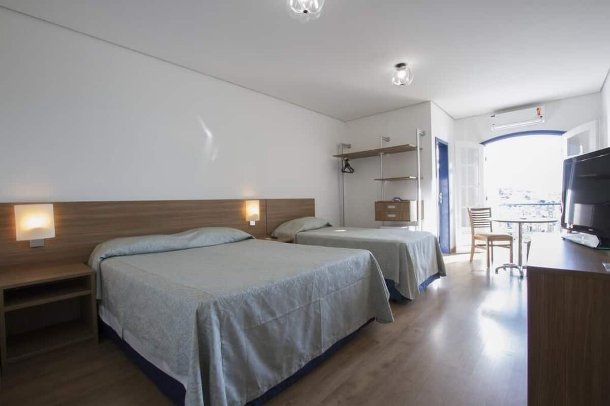 Superior Triple Room | 1 bedroom, minibar, in-room safe, desk