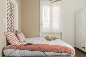 1 bedroom, soundproofing, iron/ironing board, free WiFi