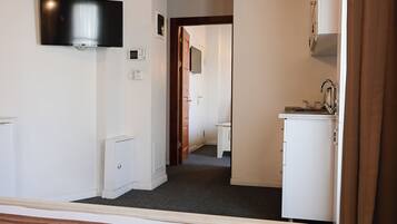 Ropa de cama de alta calidad y artículos del minibar gratis