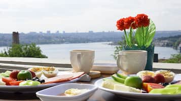 Desayuno para llevar (TRY 350 por persona)