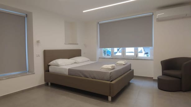 Deluxe Double Room | Soundproofing, iron/ironing board (on request) - Vico Spina 5 (Milazzo)
