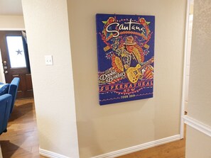 Interior - Walking Distance To Live Music!   (Austin)