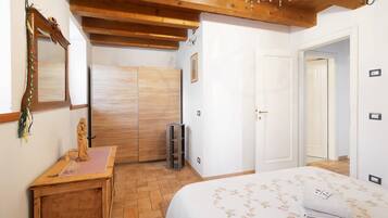 1 Schlafzimmer, Bügeleisen/Bügelbrett, kostenloses WLAN, Bettwäsche