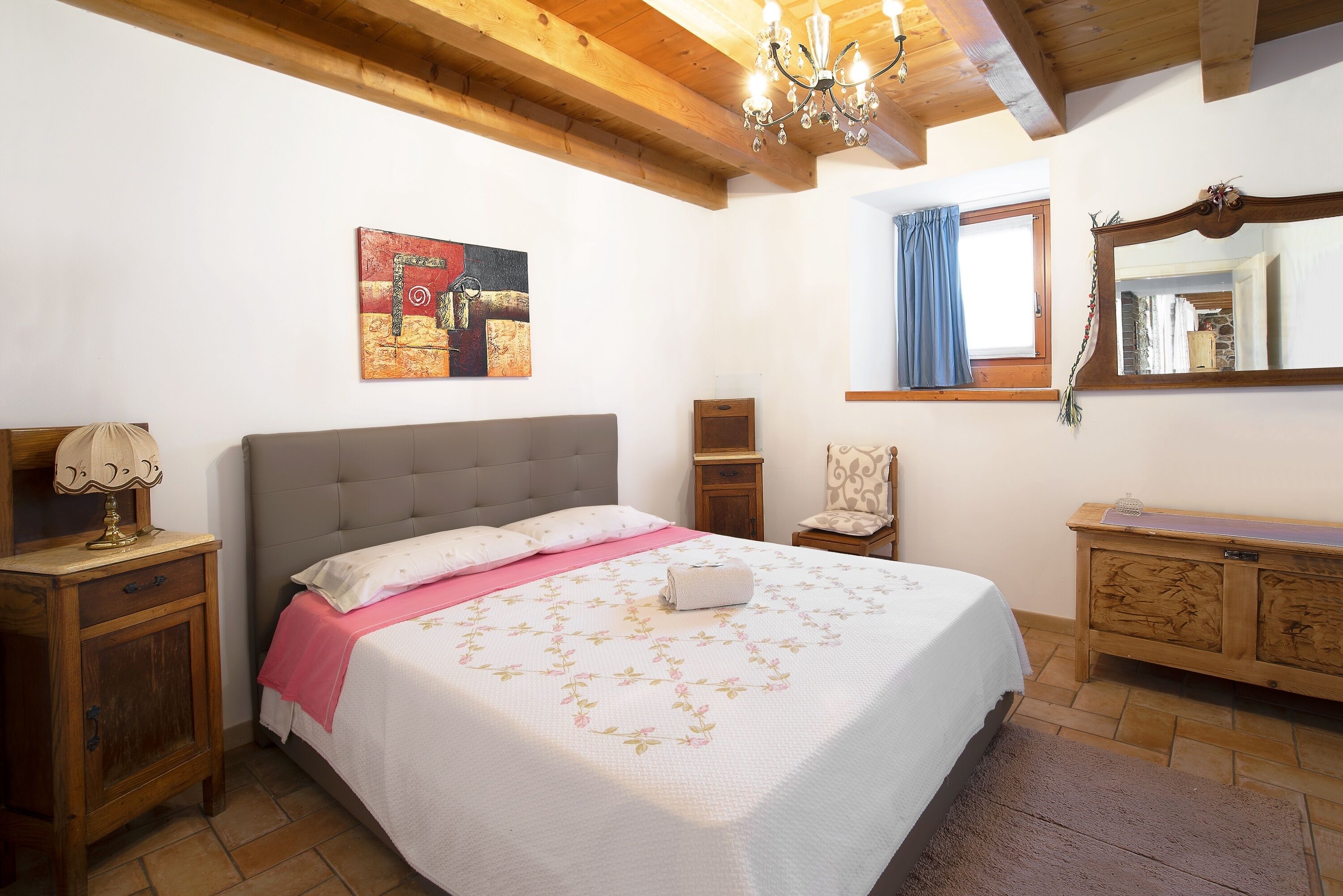 1 camera, ferro/asse da stiro, Wi-Fi gratuito, lenzuola