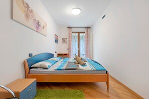 2 Schlafzimmer, Bügeleisen/Bügelbrett, kostenloses WLAN, Bettwäsche