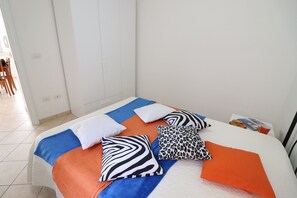 1 bedroom, iron/ironing board, free WiFi, bed sheets - Tranquil Holiday Apartment "Marzia" with Air Conditioning and Balcony (Otranto)